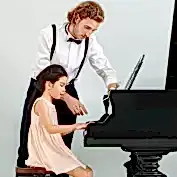 11 Yas Piyano Dersi 1