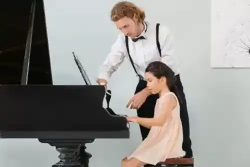 Cocuk Piyano Kurslari 8