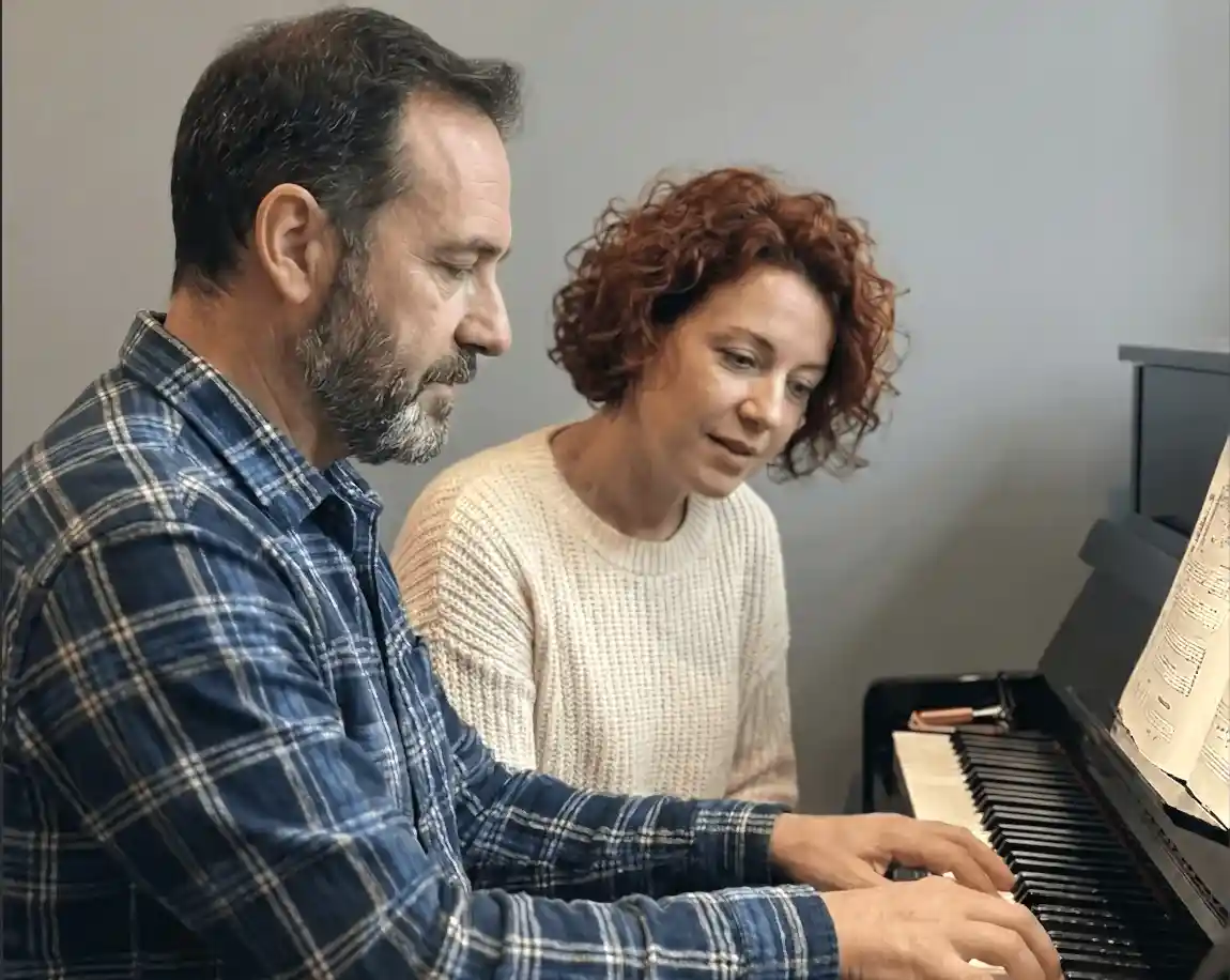 çocuklar için özel piyano dersi